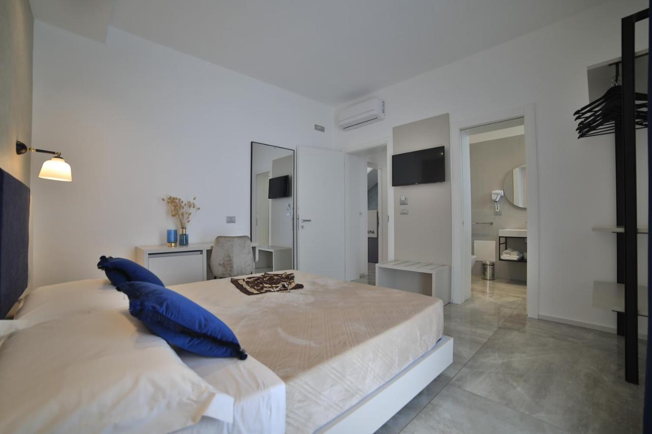 Calaluna Rooms Porto Cesareo Esterno foto