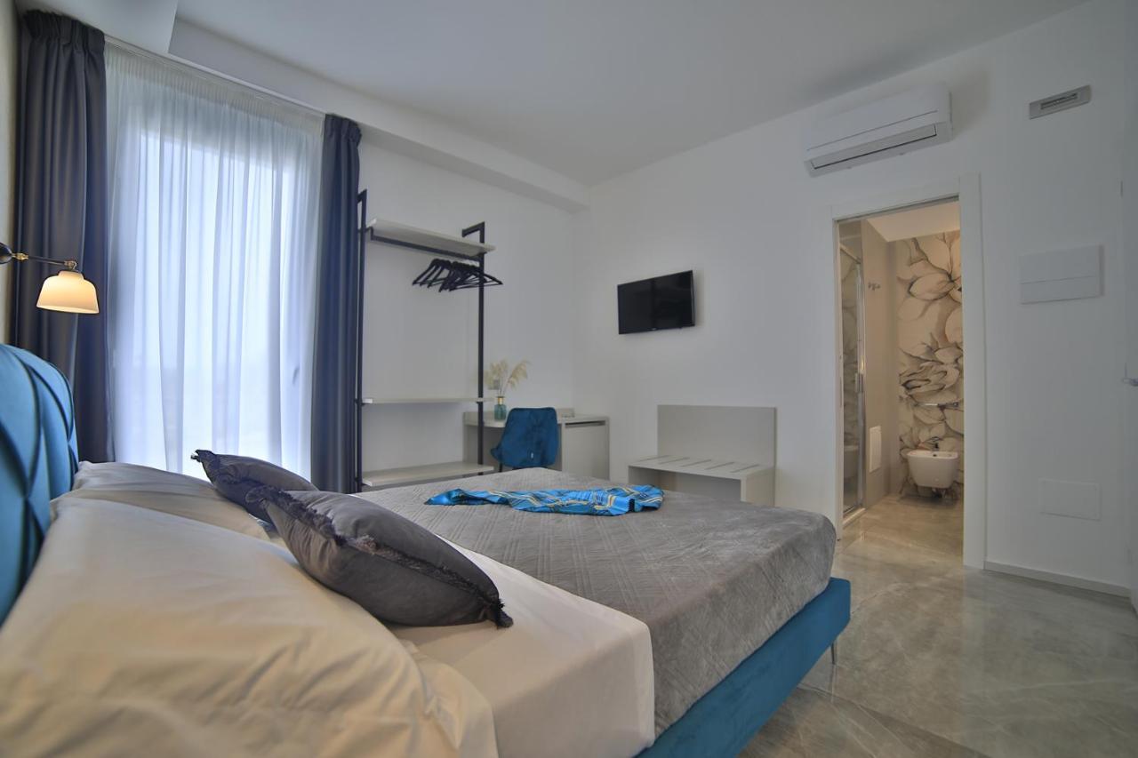 Calaluna Rooms Porto Cesareo Esterno foto