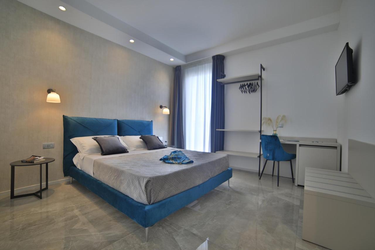 Calaluna Rooms Porto Cesareo Esterno foto